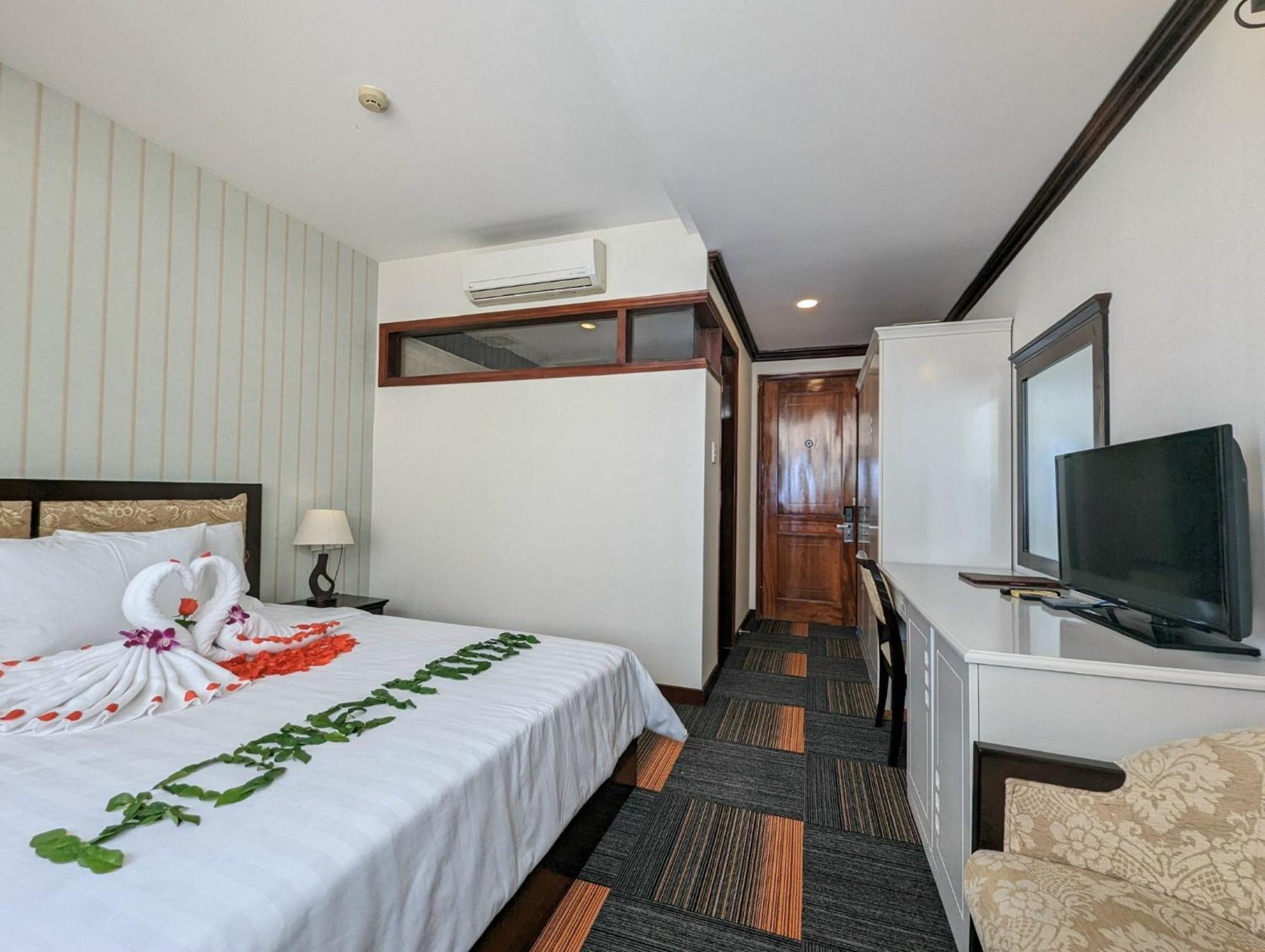 Dong Kinh Hotel مدينة هوشي منه المظهر الخارجي الصورة