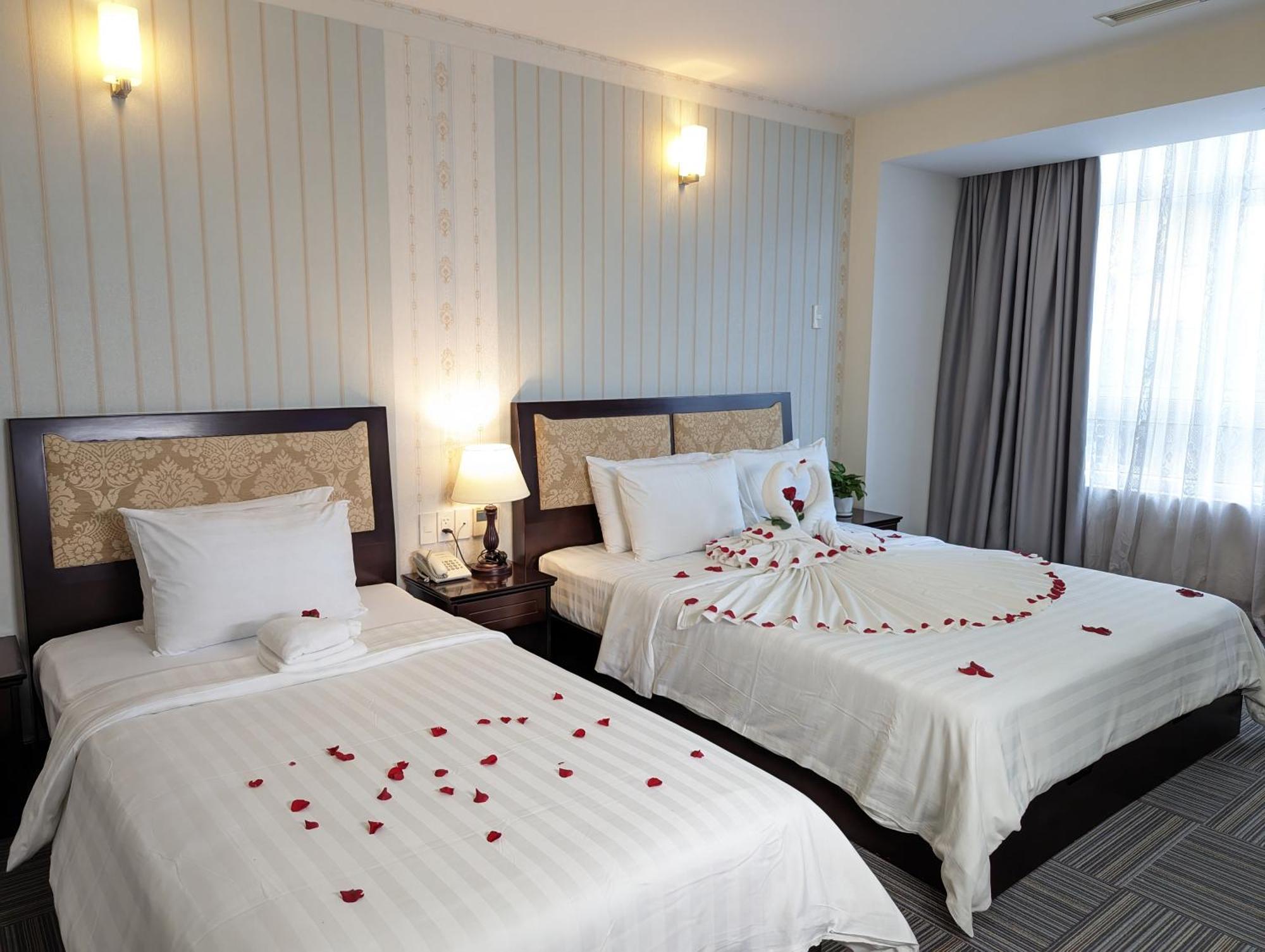 Dong Kinh Hotel مدينة هوشي منه المظهر الخارجي الصورة