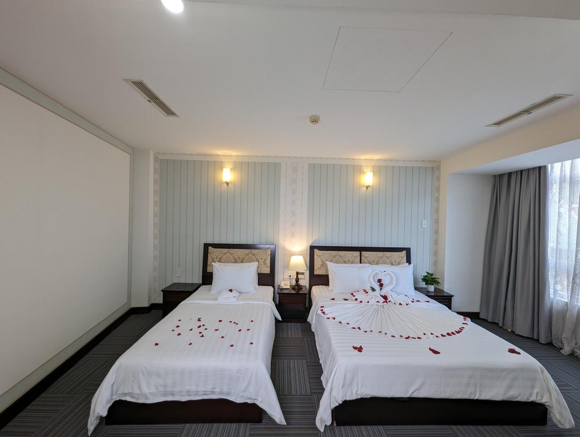 Dong Kinh Hotel مدينة هوشي منه المظهر الخارجي الصورة