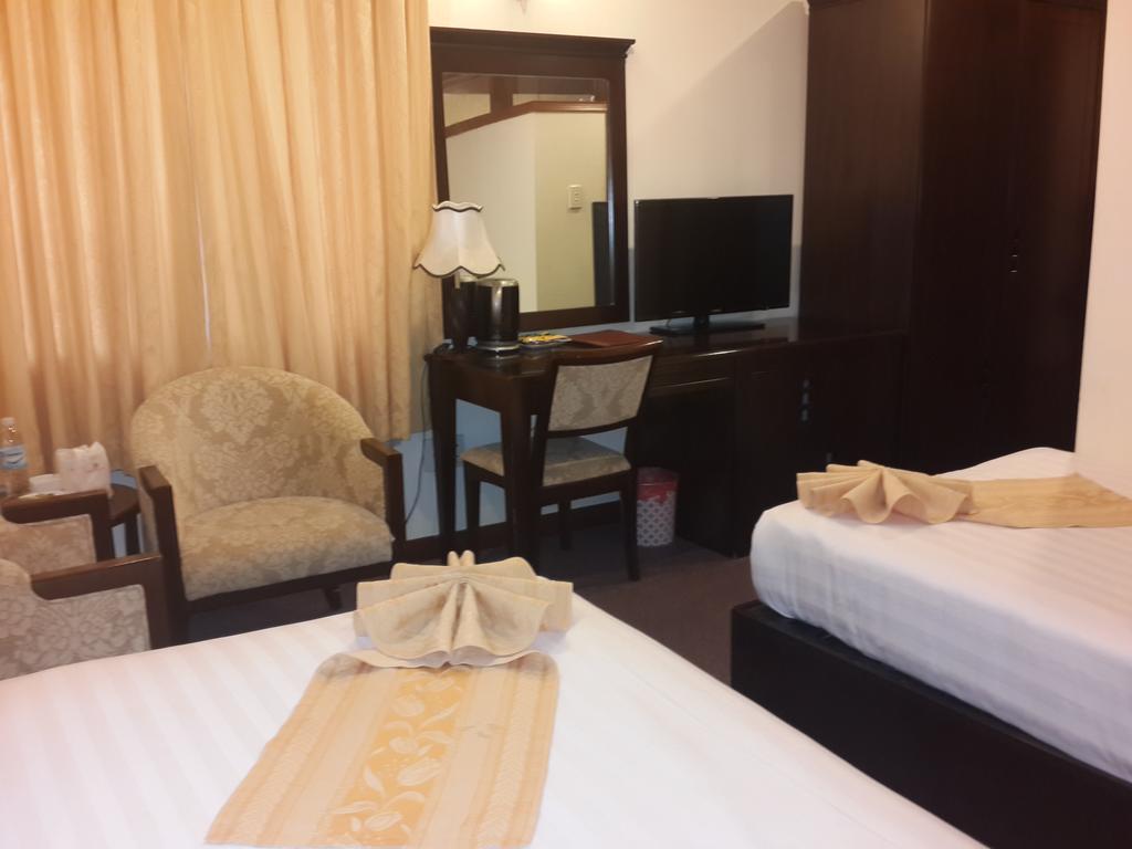 Dong Kinh Hotel مدينة هوشي منه المظهر الخارجي الصورة
