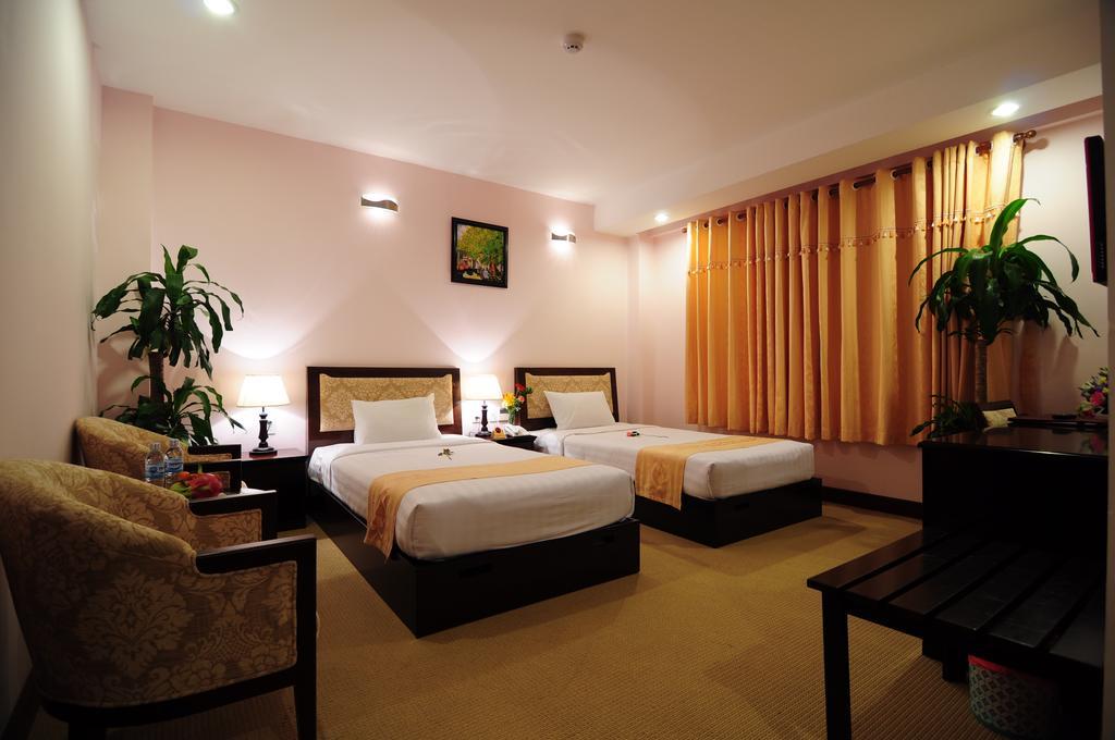 Dong Kinh Hotel مدينة هوشي منه المظهر الخارجي الصورة